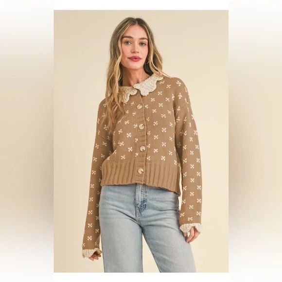 Roolee -Taupe collared sweater - Picture 2 of 2